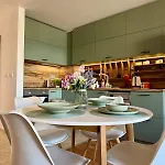 Pirin Sense Home2host * 班斯科