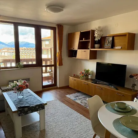 Apartment Pirin Sense Home2host
